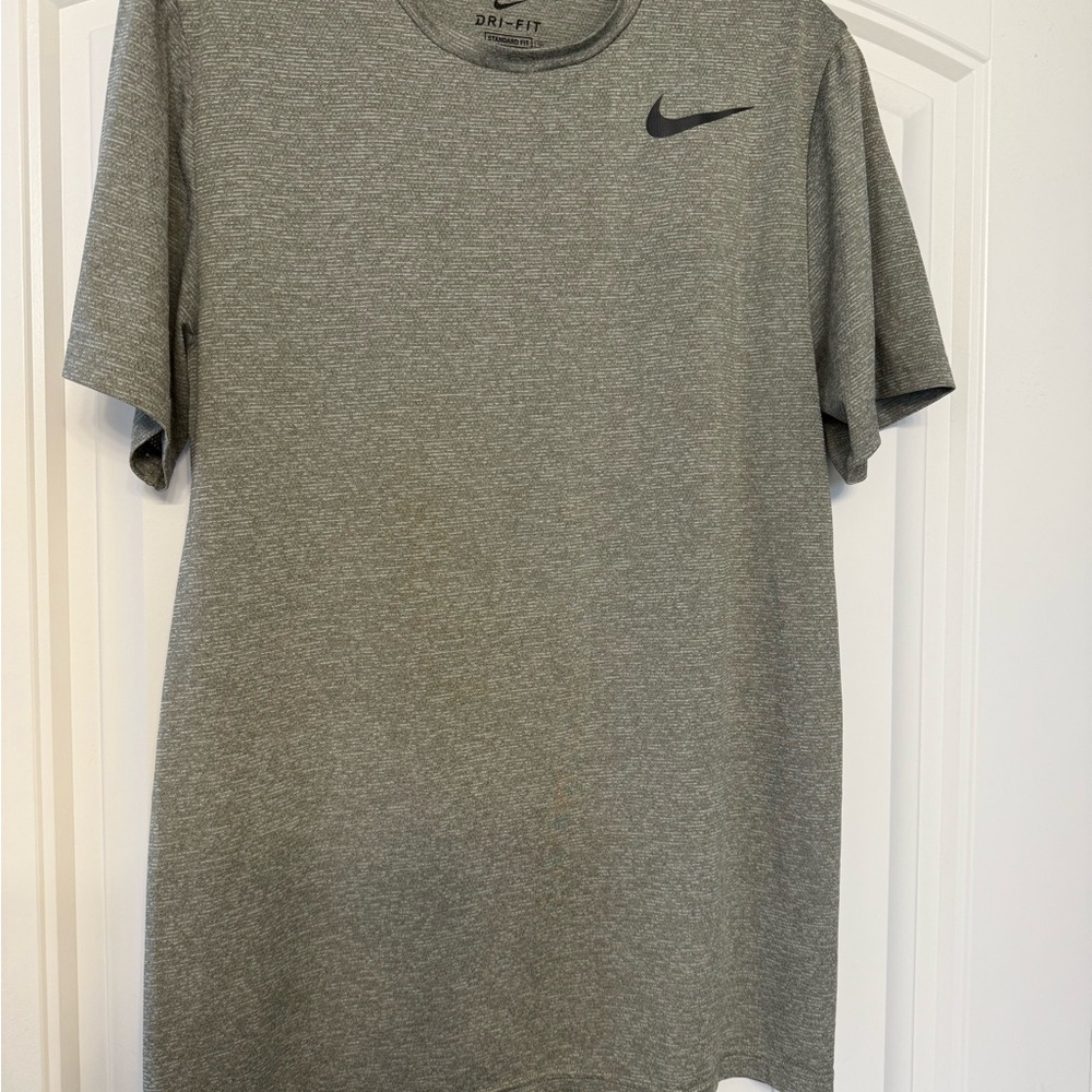 Nike Green Short Sleeve Tee Athletic Shirt